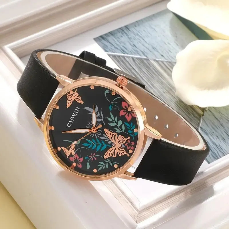 Relojes con correa de cuero informales a la moda para Mujer, relojes de pulsera de cuarzo con esfera de mariposa y cielo estrellado, Reloj de vestir para Mujer